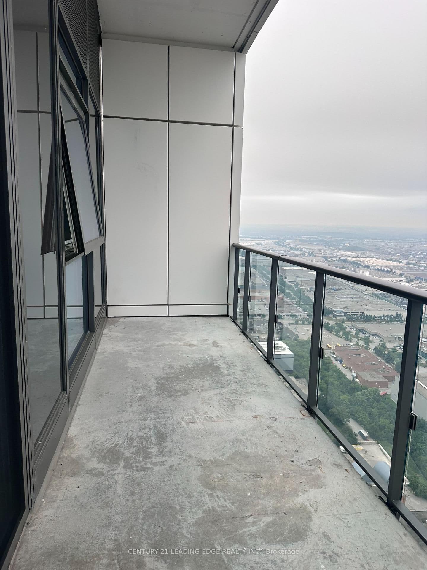 7890 Jane Street, Unit PH10 thumbnail 19