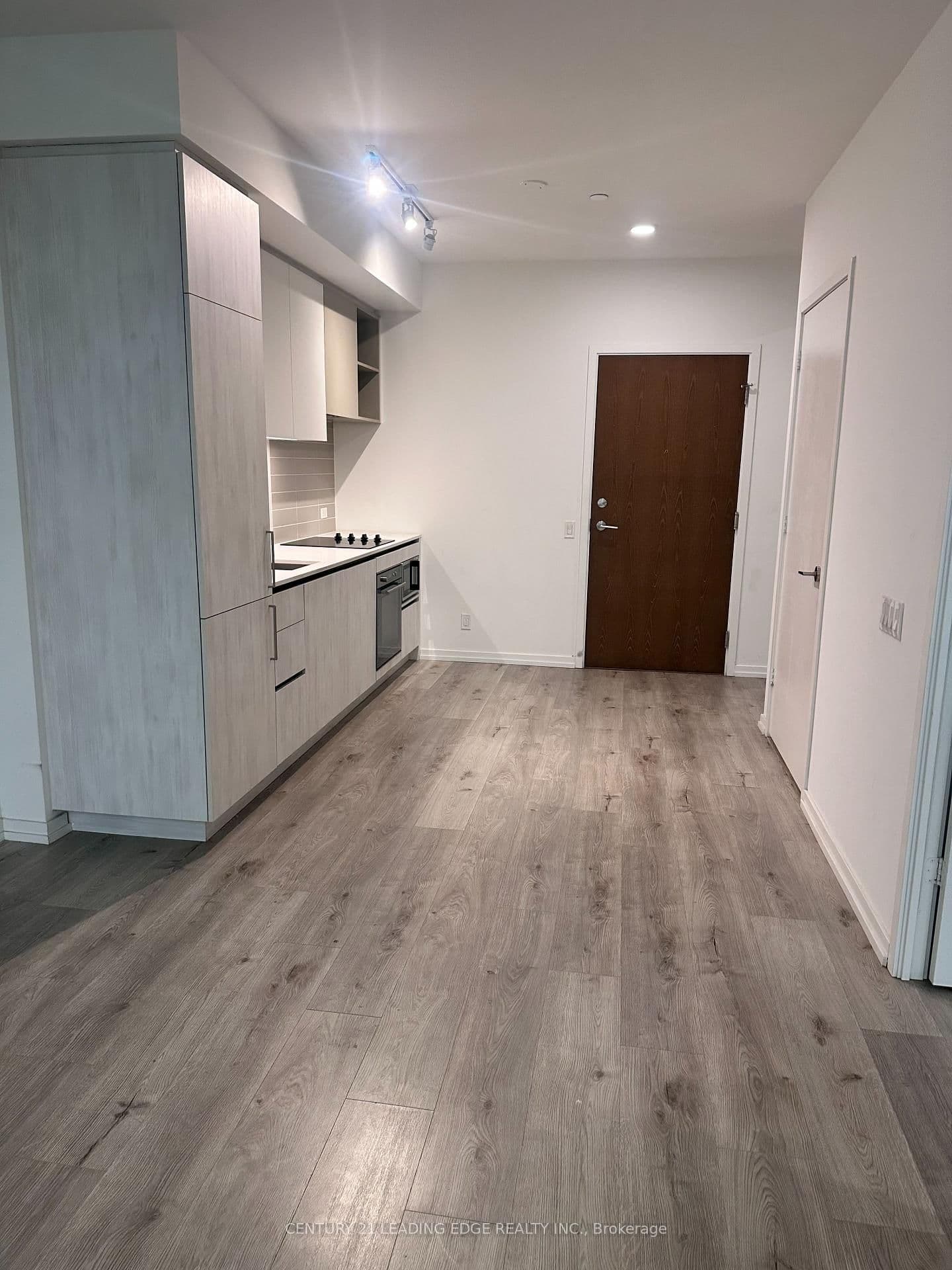 7890 Jane Street, Unit PH10 thumbnail 5