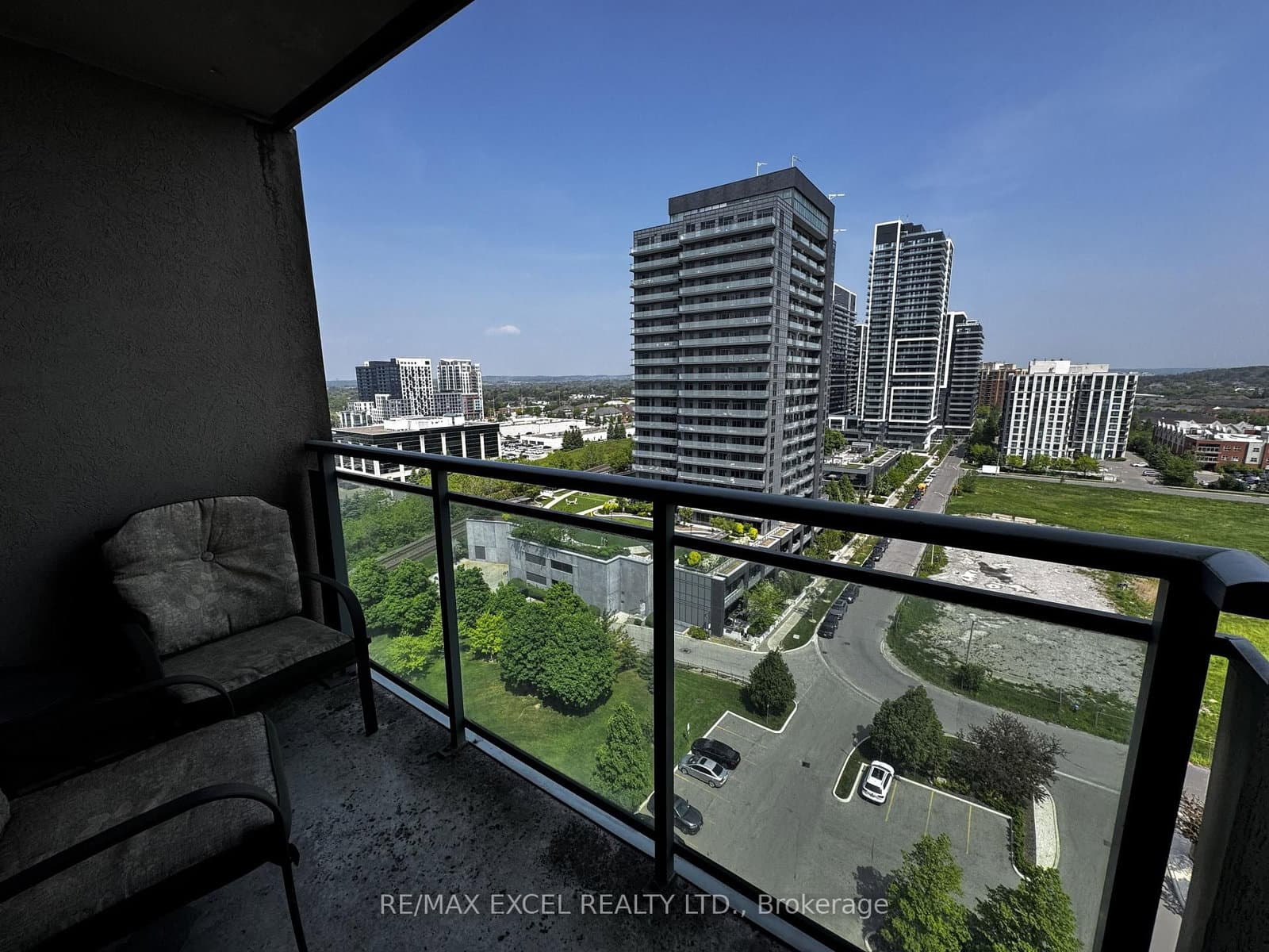 39 Oneida Crescent, Unit Lph10 thumbnail 12