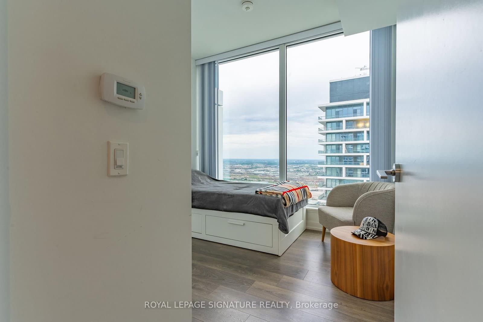 898 Portage Parkway, Unit 5903 thumbnail 16
