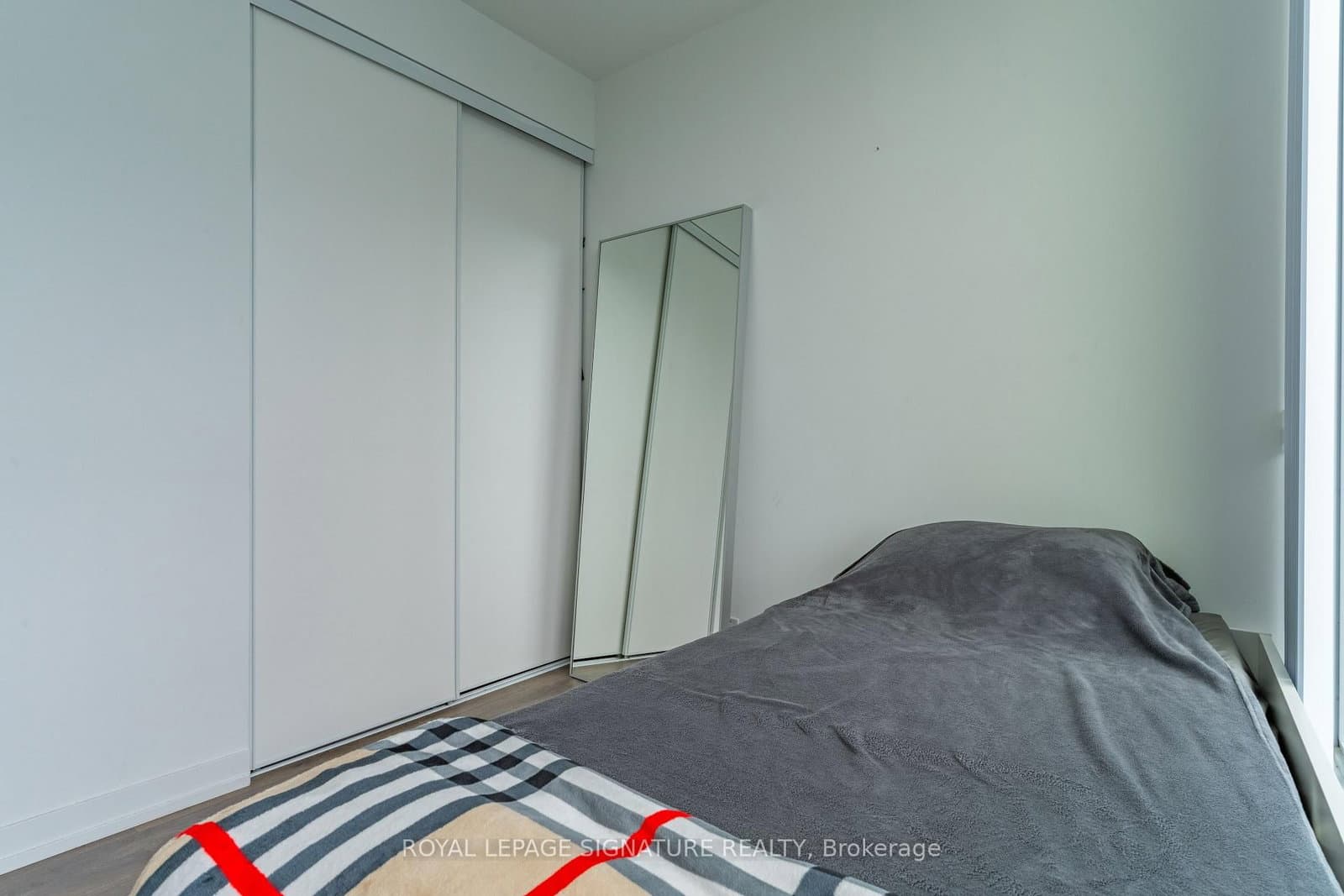 898 Portage Parkway, Unit 5903 thumbnail 18