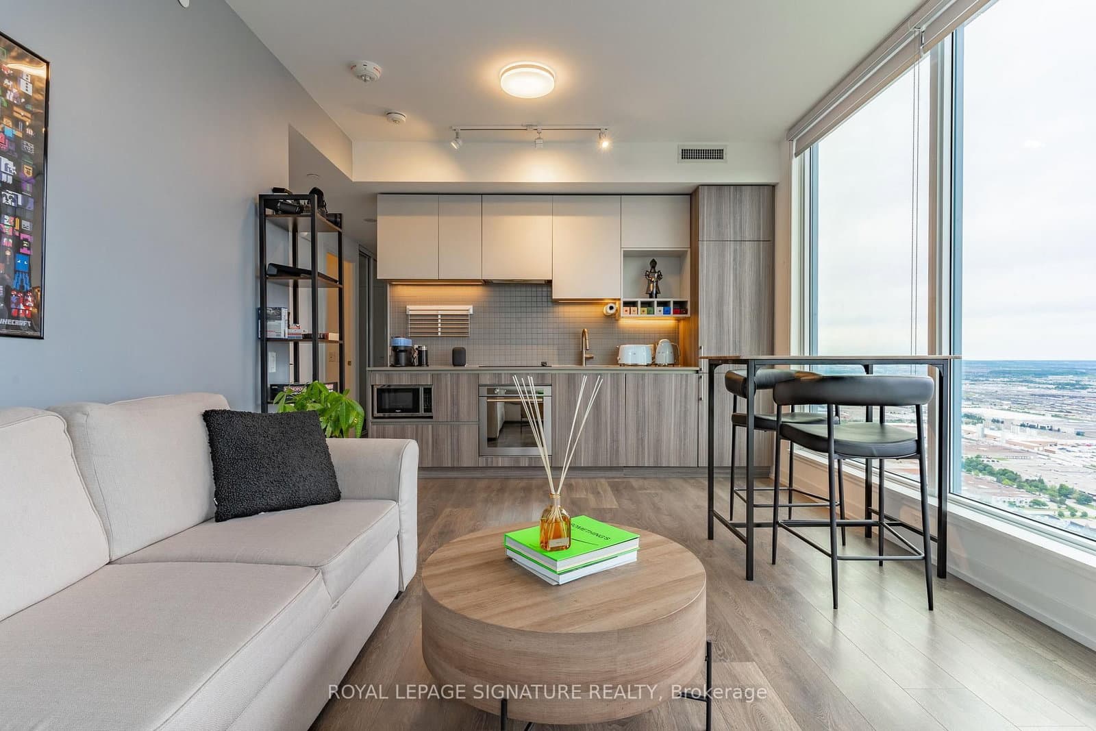 898 Portage Parkway, Unit 5903 thumbnail 2
