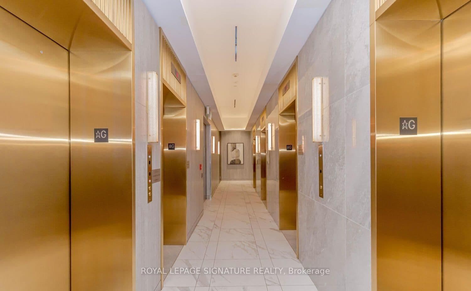 898 Portage Parkway, Unit 5903 thumbnail 25