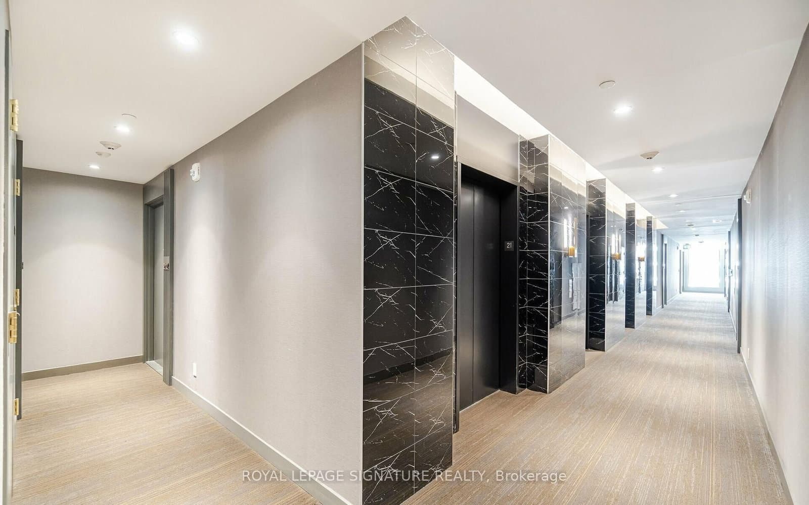 898 Portage Parkway, Unit 5903 thumbnail 28