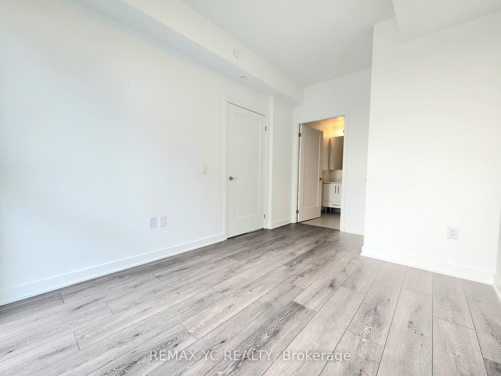 95 Oneida Crescent, Unit 1407 thumbnail 8