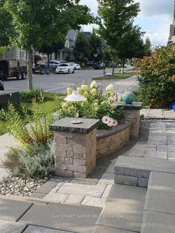 209 Kentland Street thumbnail 18