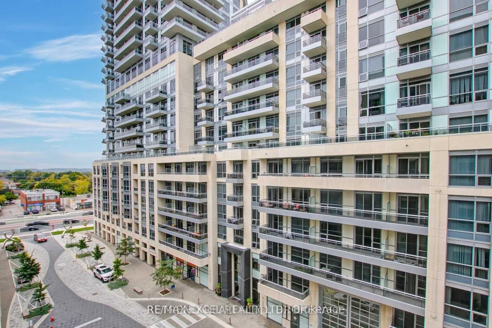 9199 Yonge Street, Unit 608  Se thumbnail 24