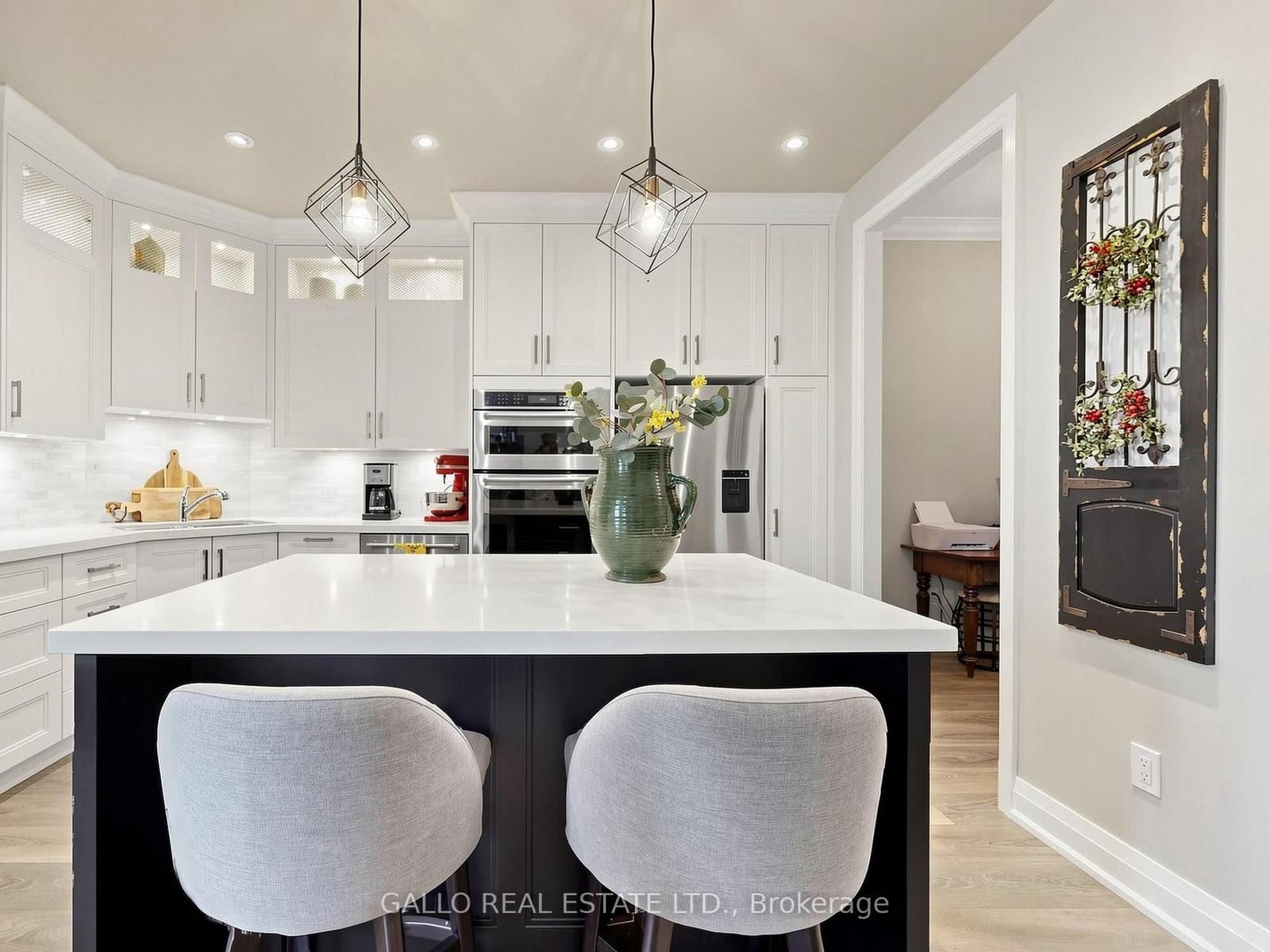 25 Baker Hill Boulevard, Unit 118 thumbnail 9