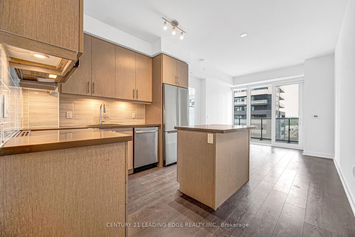95 Oneida Crescent, Unit 707 thumbnail 5