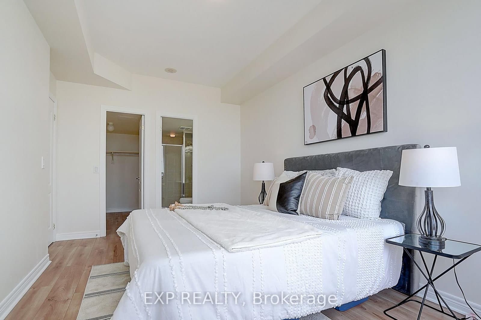 60 Disera Drive, Unit 1404 thumbnail 18