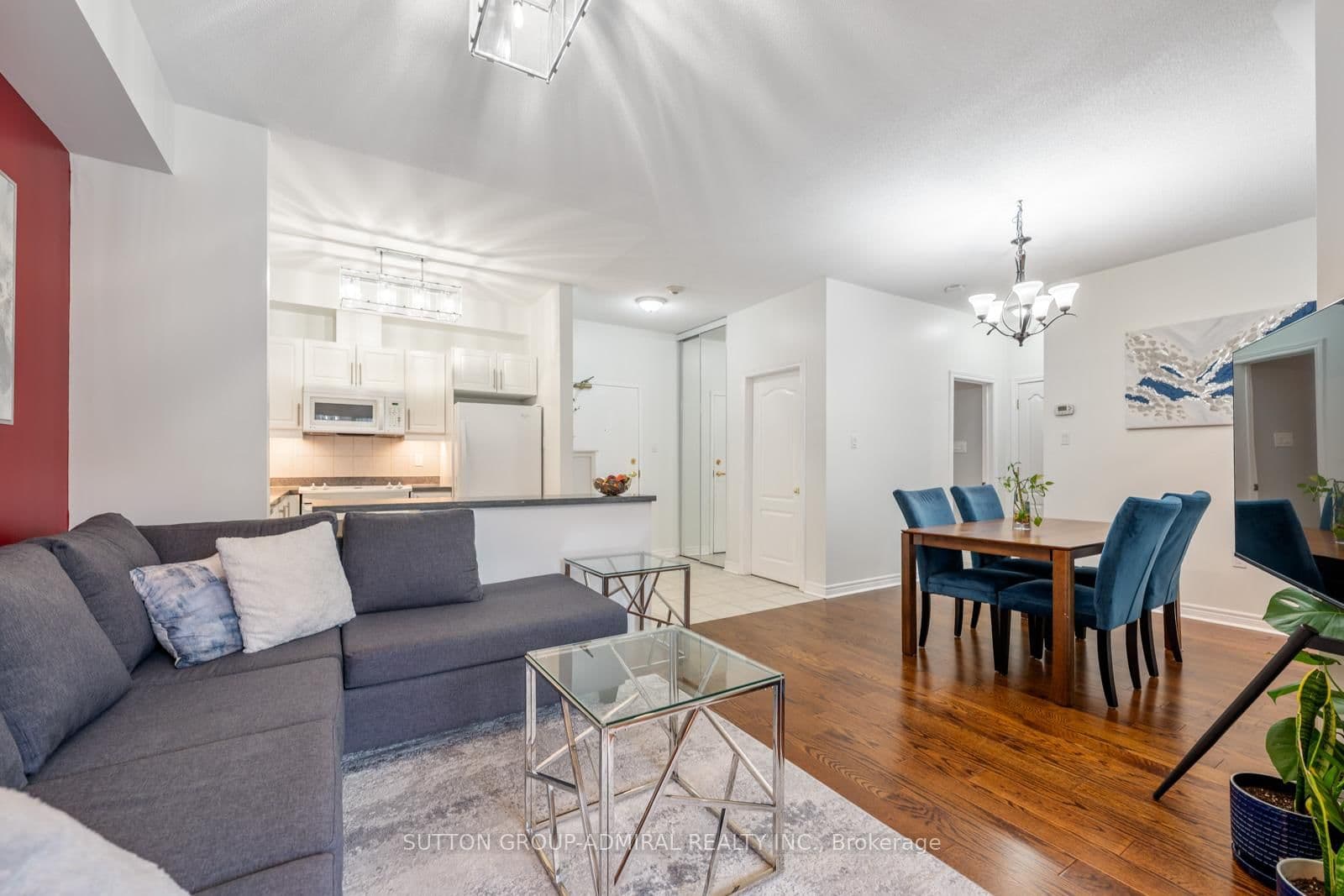 #102 - 9944 Keele Street