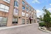 249 Major Mackenize Drive, Unit 106 thumbnail 3