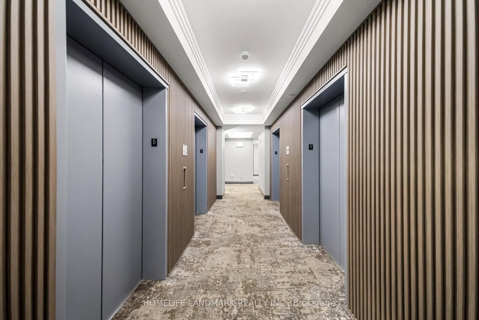 7171 Yonge Street, Unit 506 thumbnail 2
