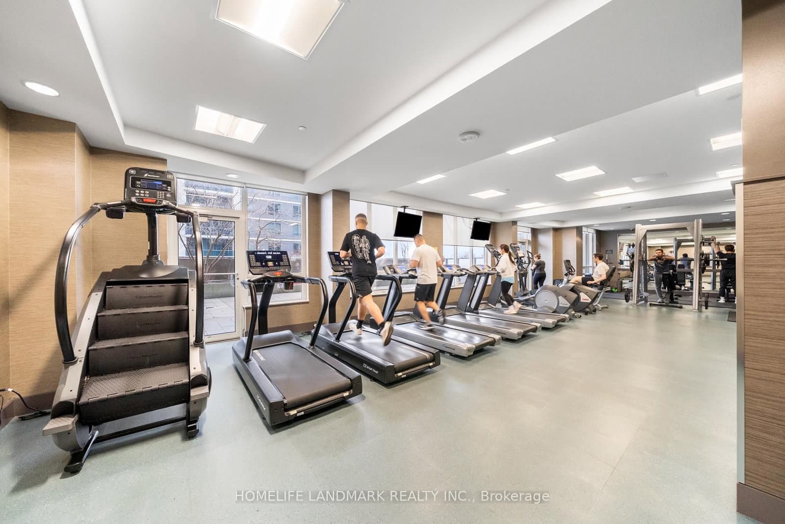 7171 Yonge Street, Unit 506 thumbnail 22
