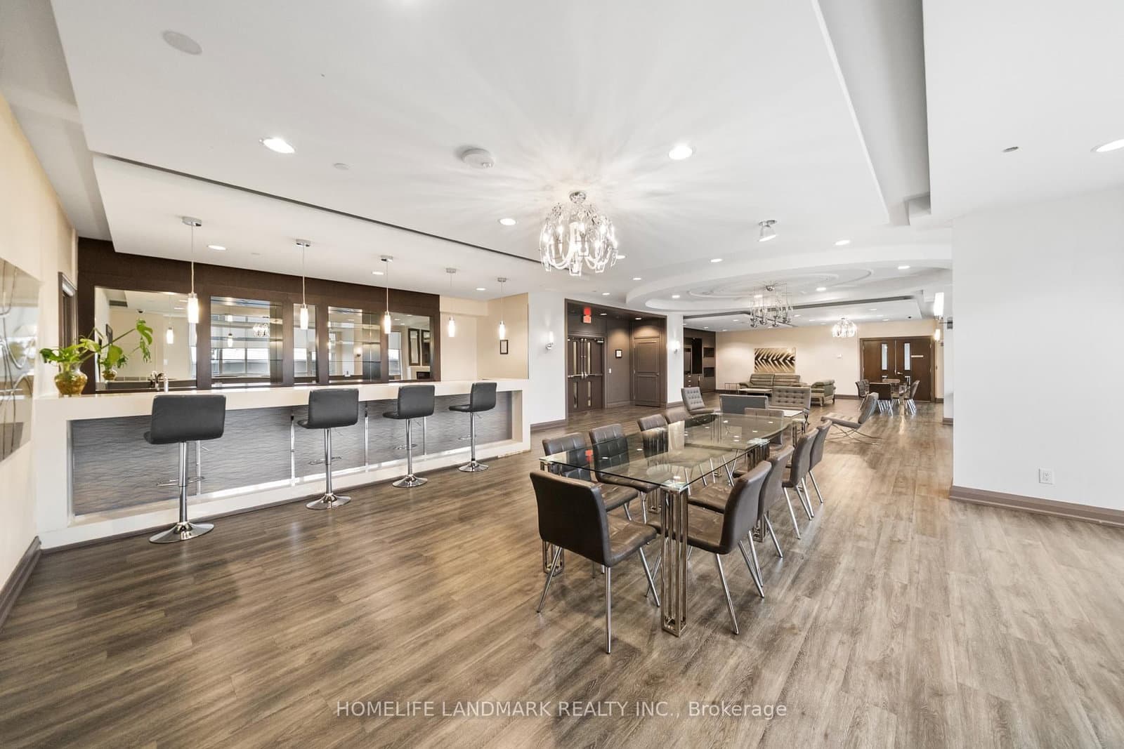 7171 Yonge Street, Unit 506 thumbnail 37