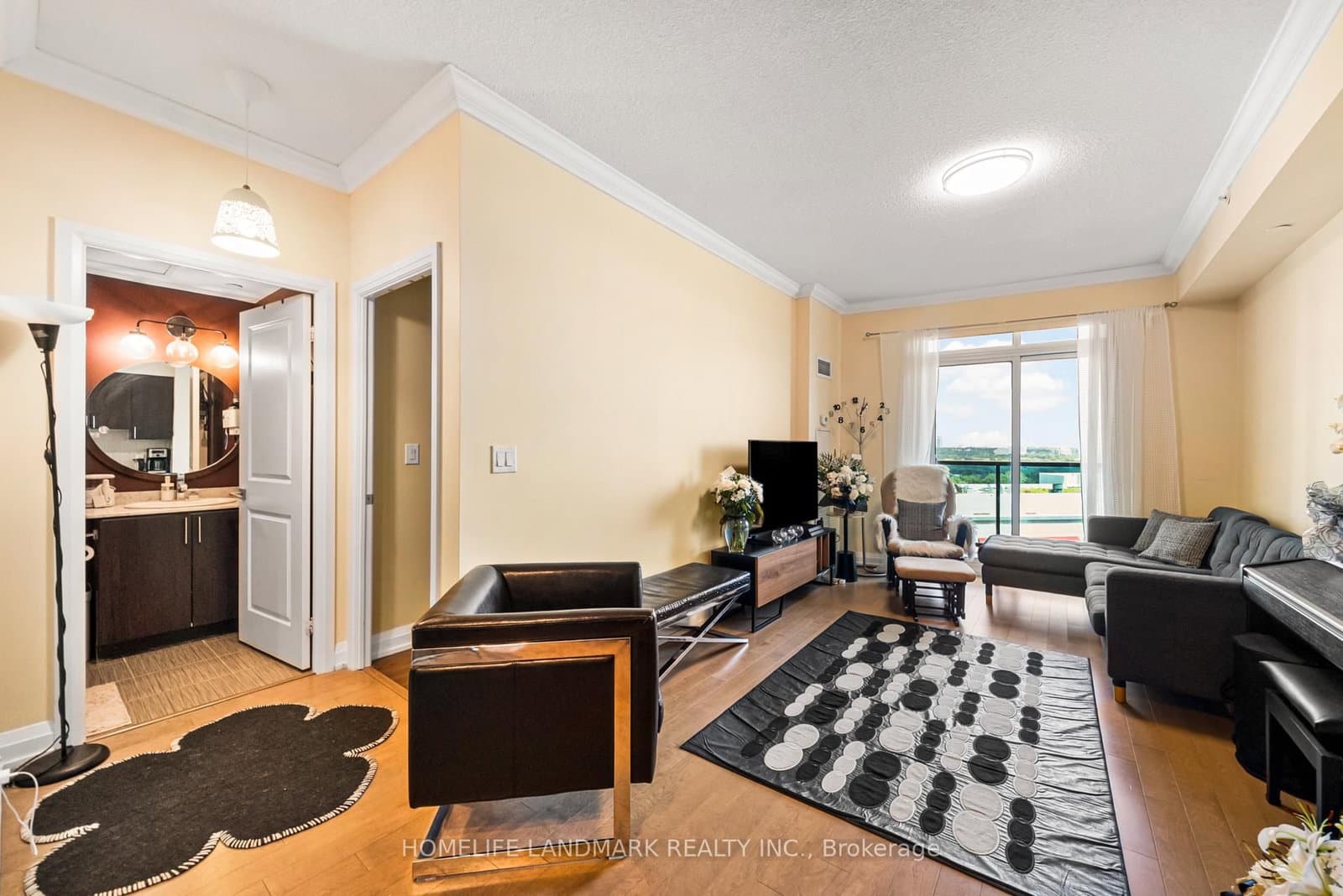 7171 Yonge Street, Unit 506 thumbnail 5