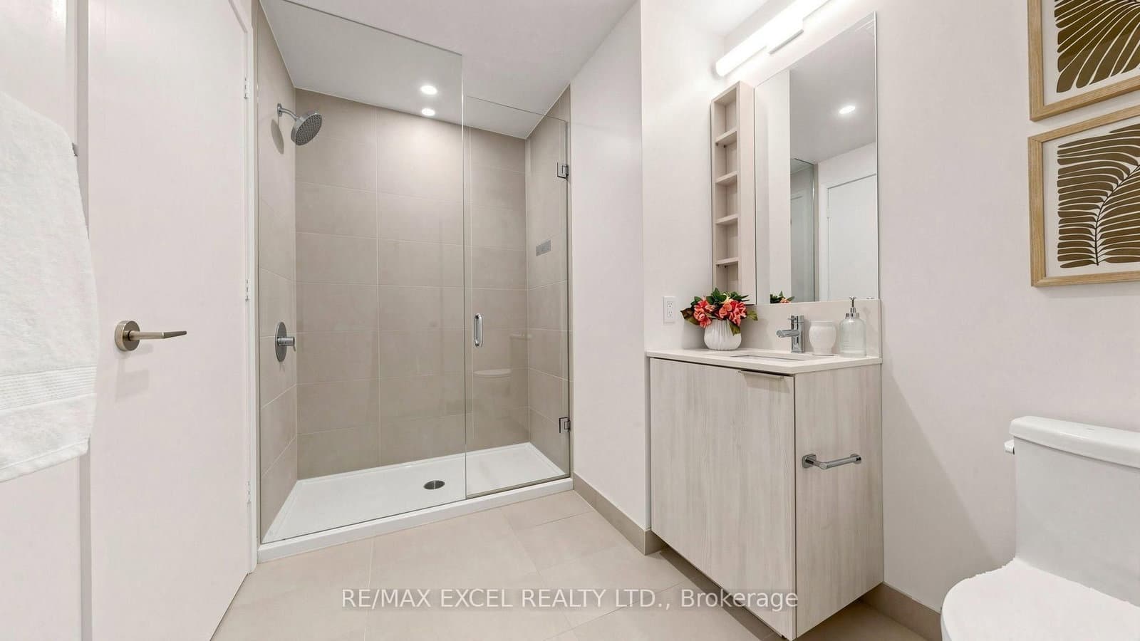 7890 Jane Street, Unit 1710 thumbnail 17