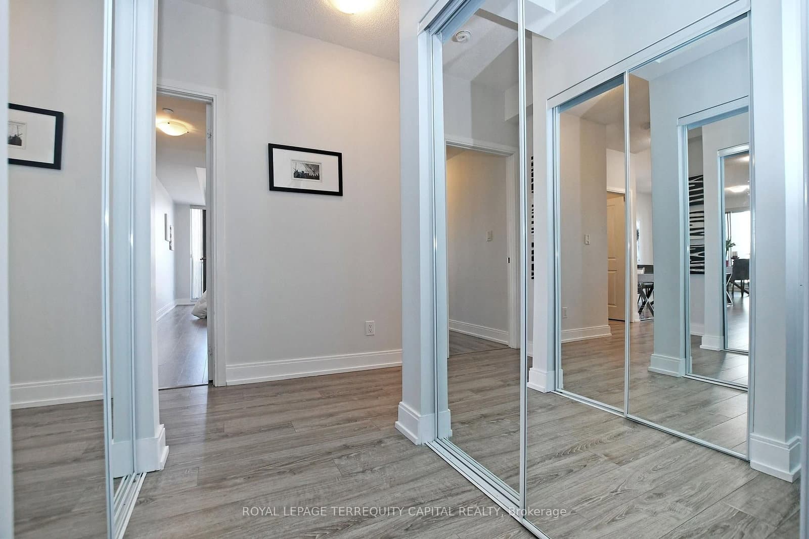 9608 Yonge Street, Unit 1011 thumbnail 5