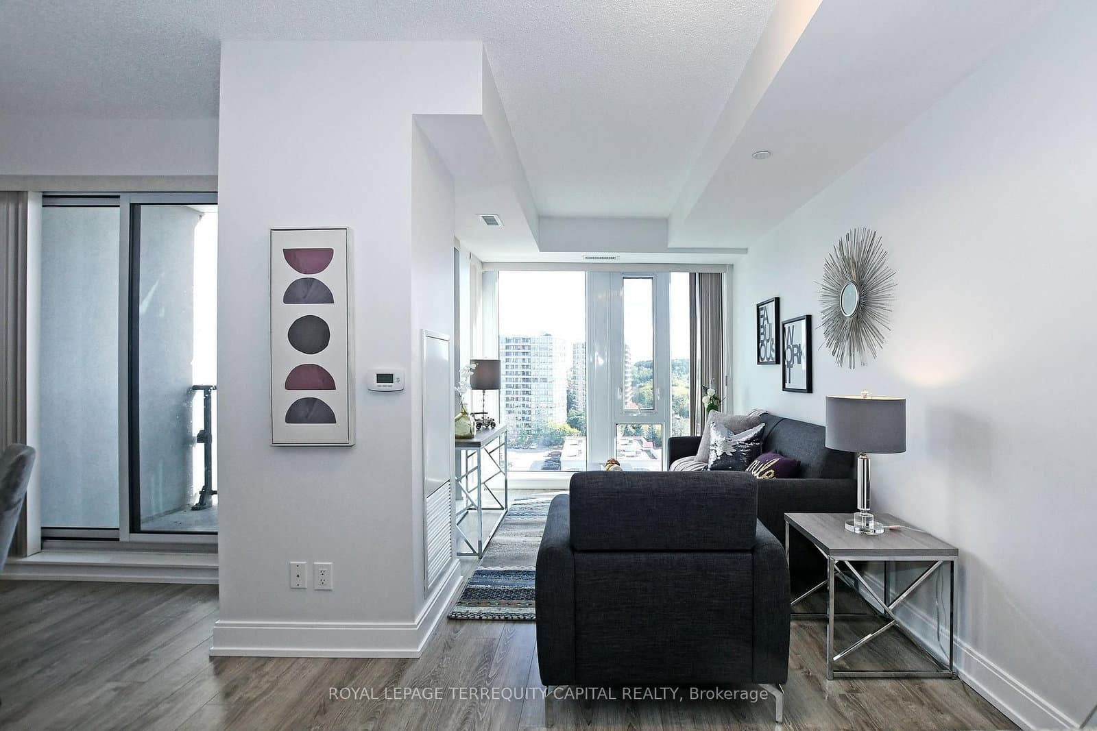 9608 Yonge Street, Unit 1011 thumbnail 9