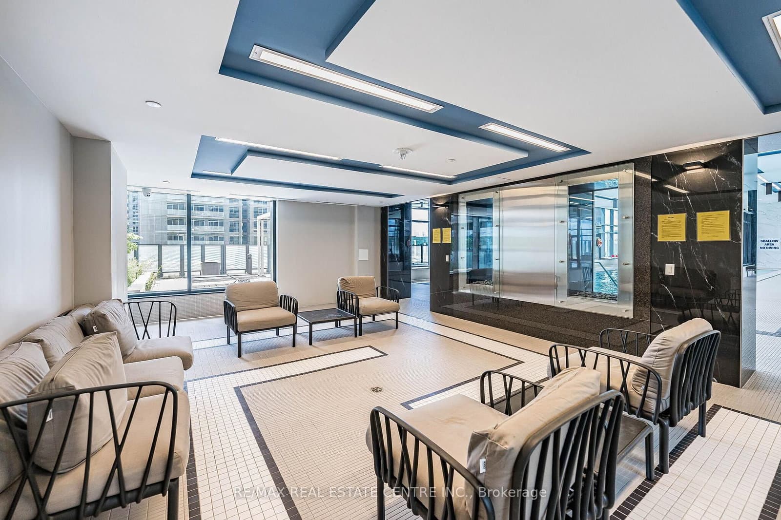 105 Oneida Crescent, Unit 1909 thumbnail 13