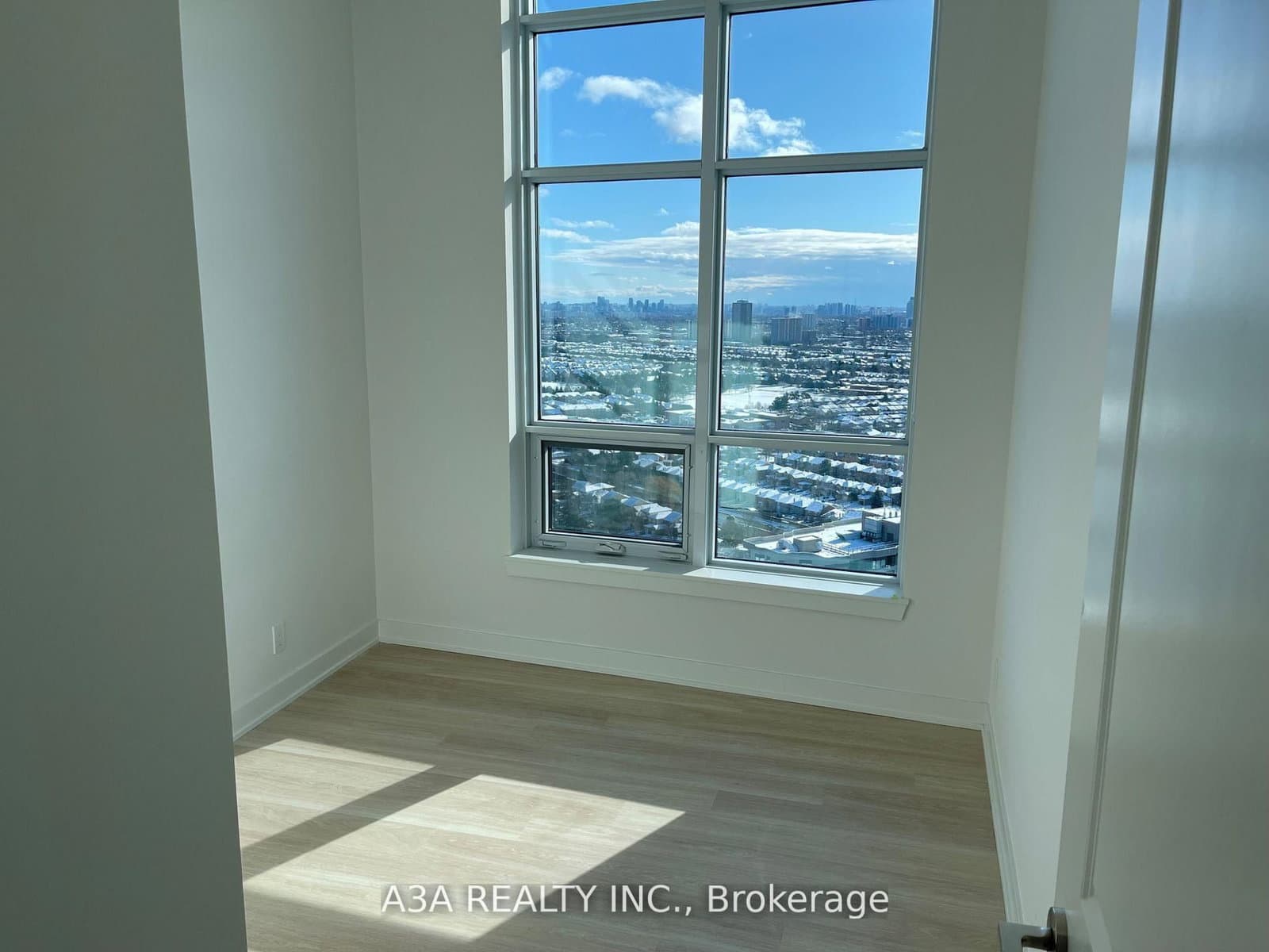 50 Upper Mall Way, Unit PH-02 thumbnail 16
