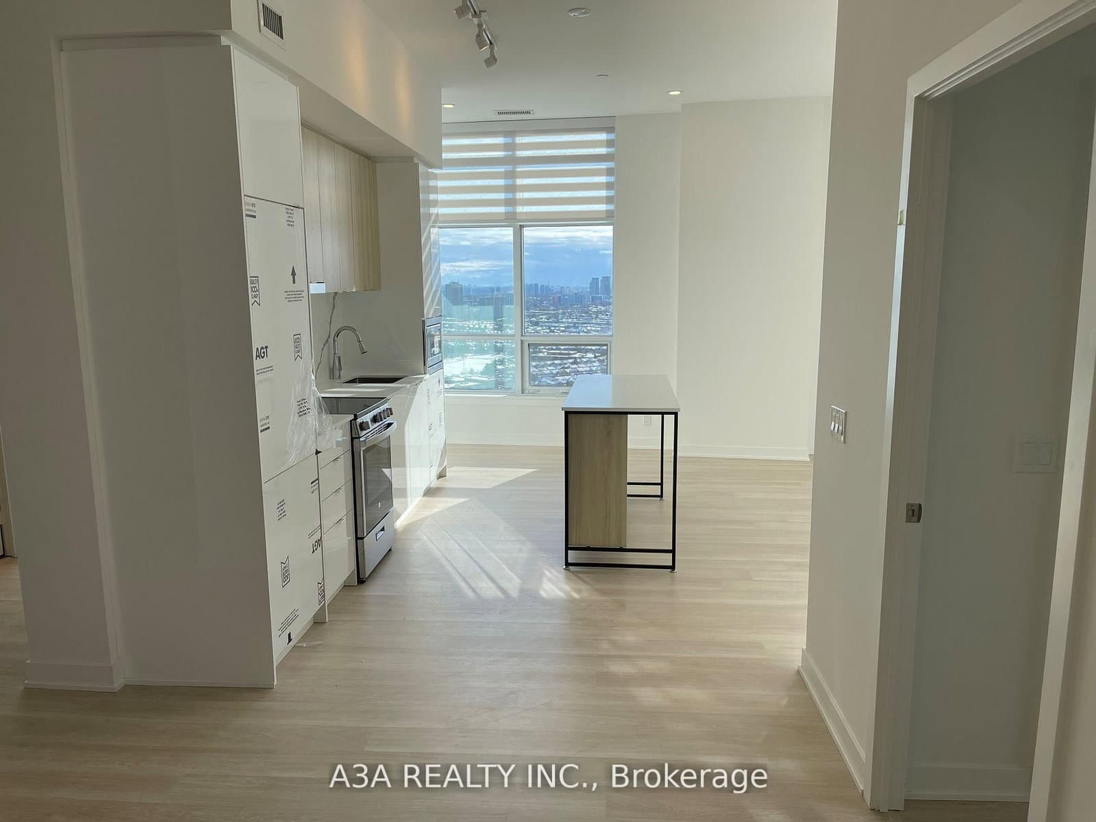 50 Upper Mall Way, Unit PH-02 thumbnail 20