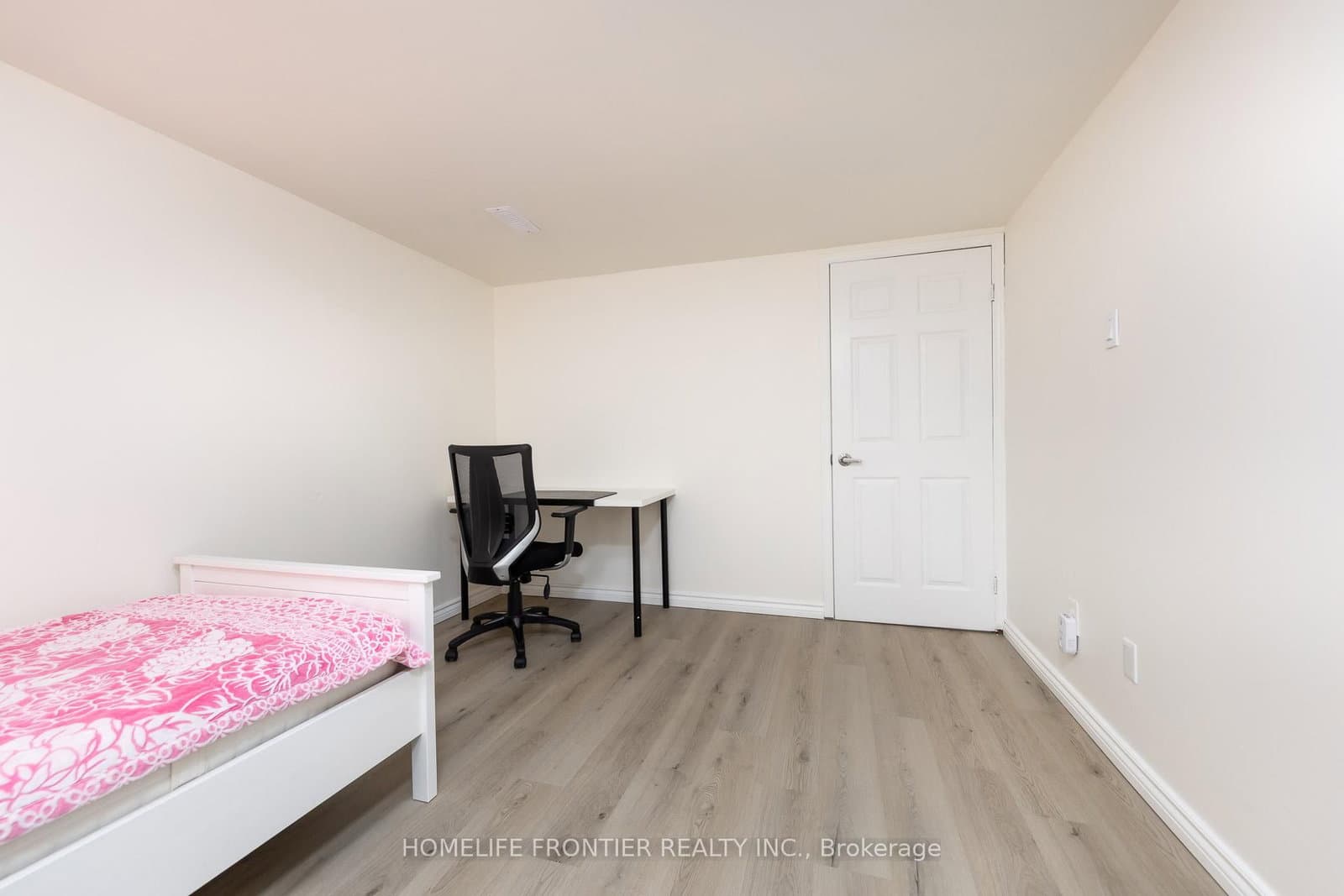 258 Conley Street, Unit Bsmt thumbnail 13