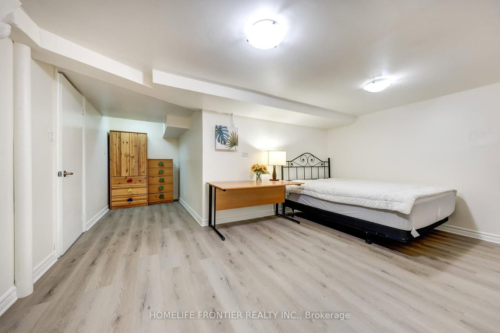 258 Conley Street, Unit Bsmt thumbnail 3