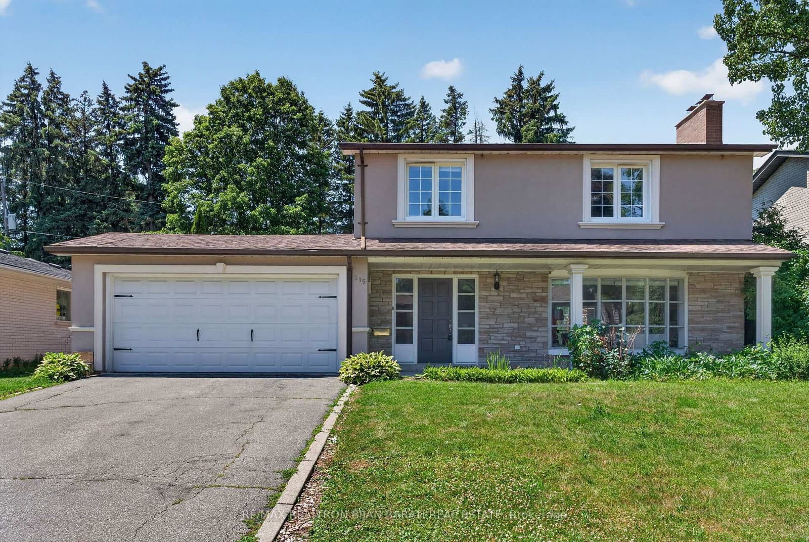 215 Grandview Avenue - Image 1