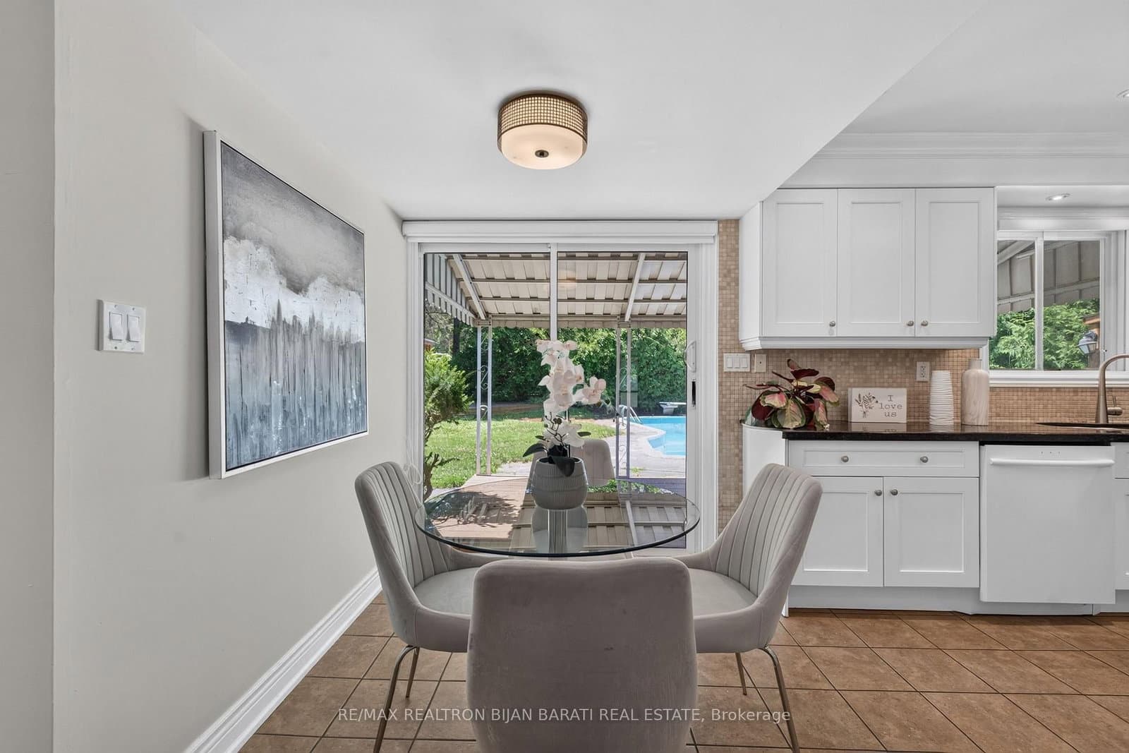 215 Grandview Avenue thumbnail 21