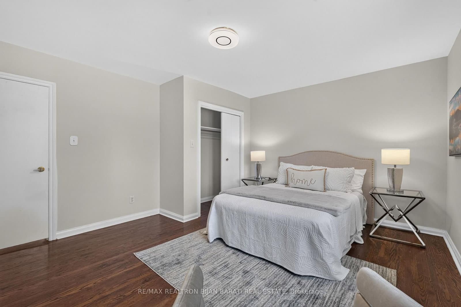 215 Grandview Avenue thumbnail 32