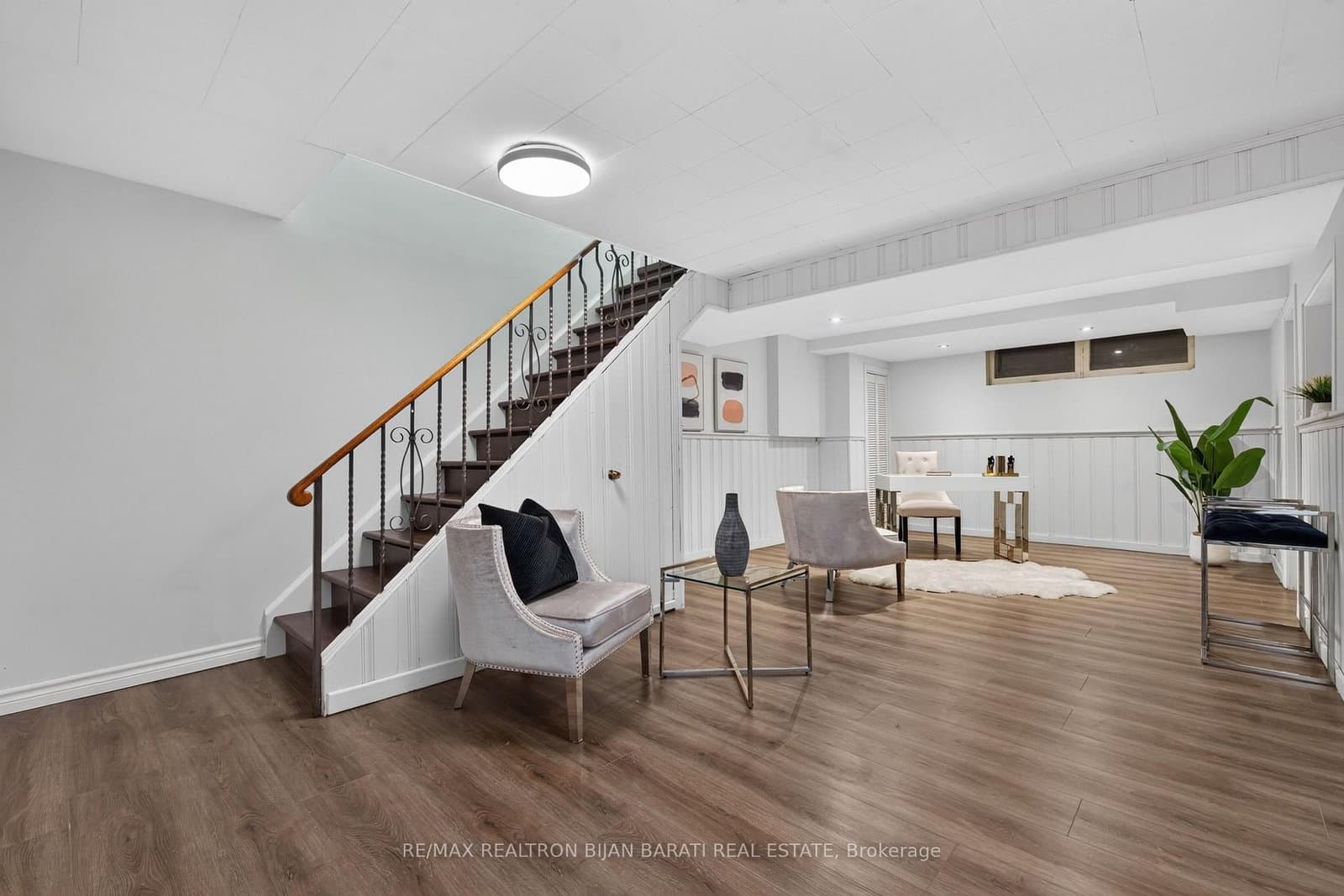 215 Grandview Avenue thumbnail 38