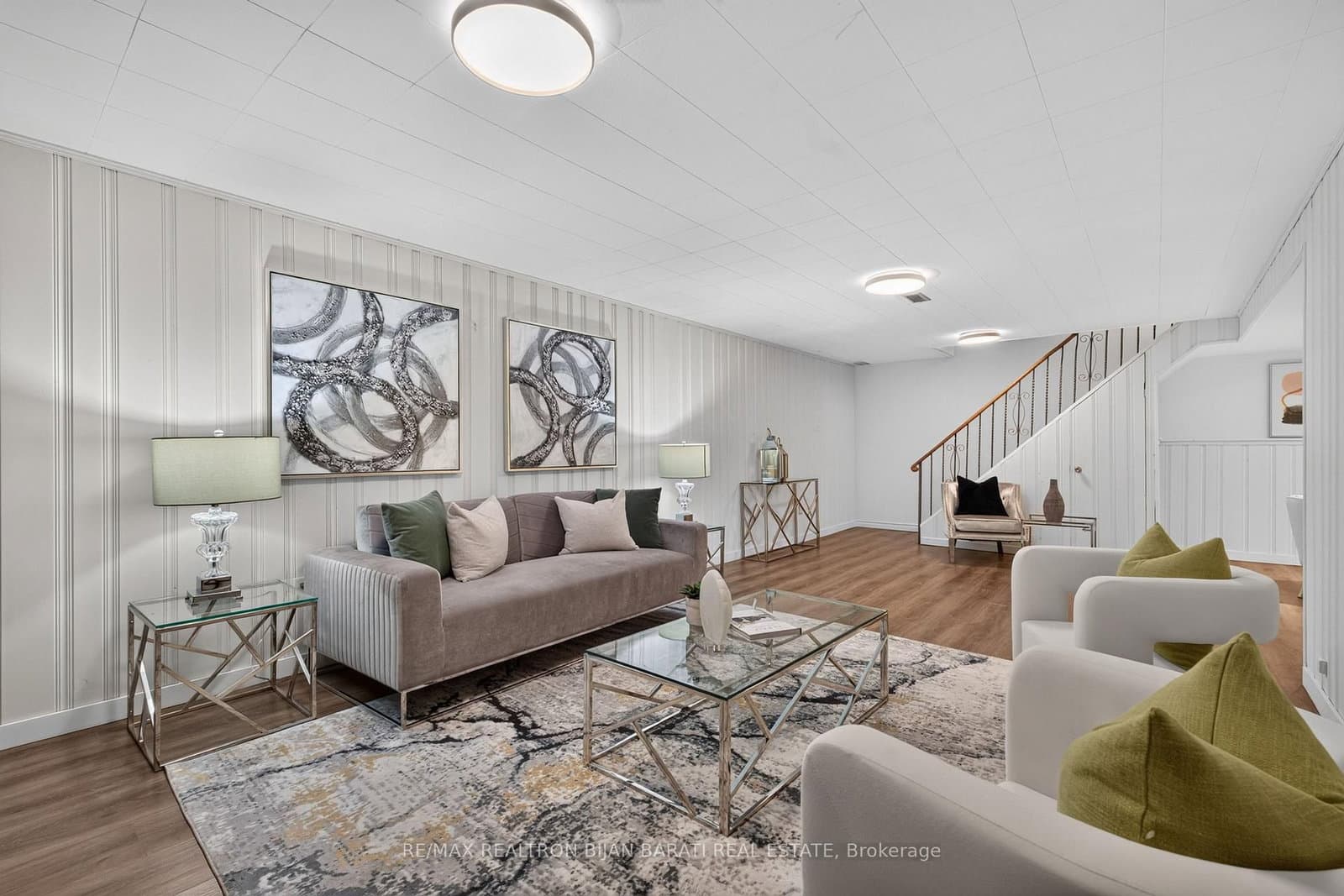 215 Grandview Avenue thumbnail 41