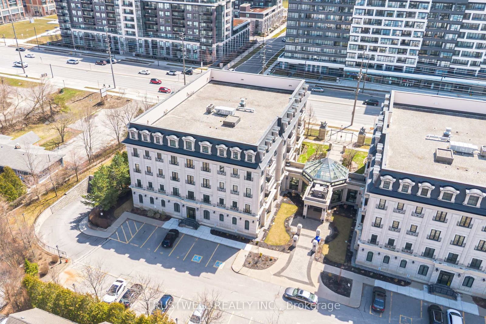 1 Verclaire Gate, Unit 303 thumbnail 31