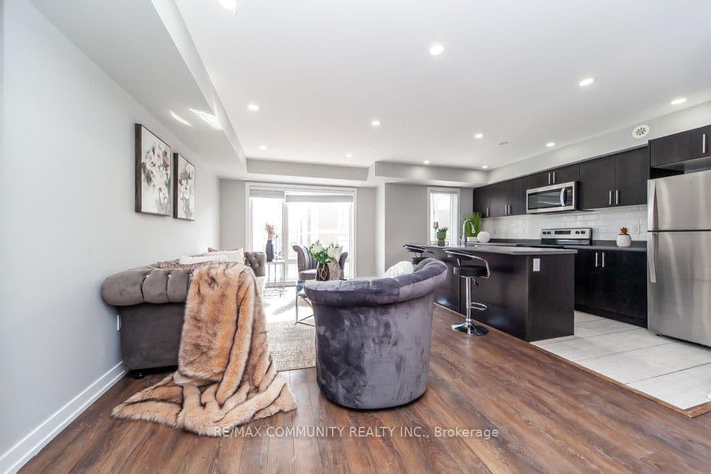 20 Westmeath Lane, Unit 2322 thumbnail 10