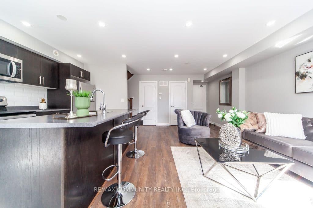 20 Westmeath Lane, Unit 2322 thumbnail 16