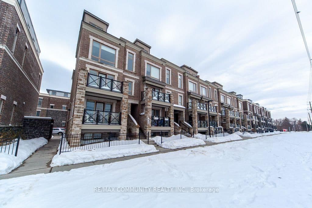 20 Westmeath Lane, Unit 2322 thumbnail 3