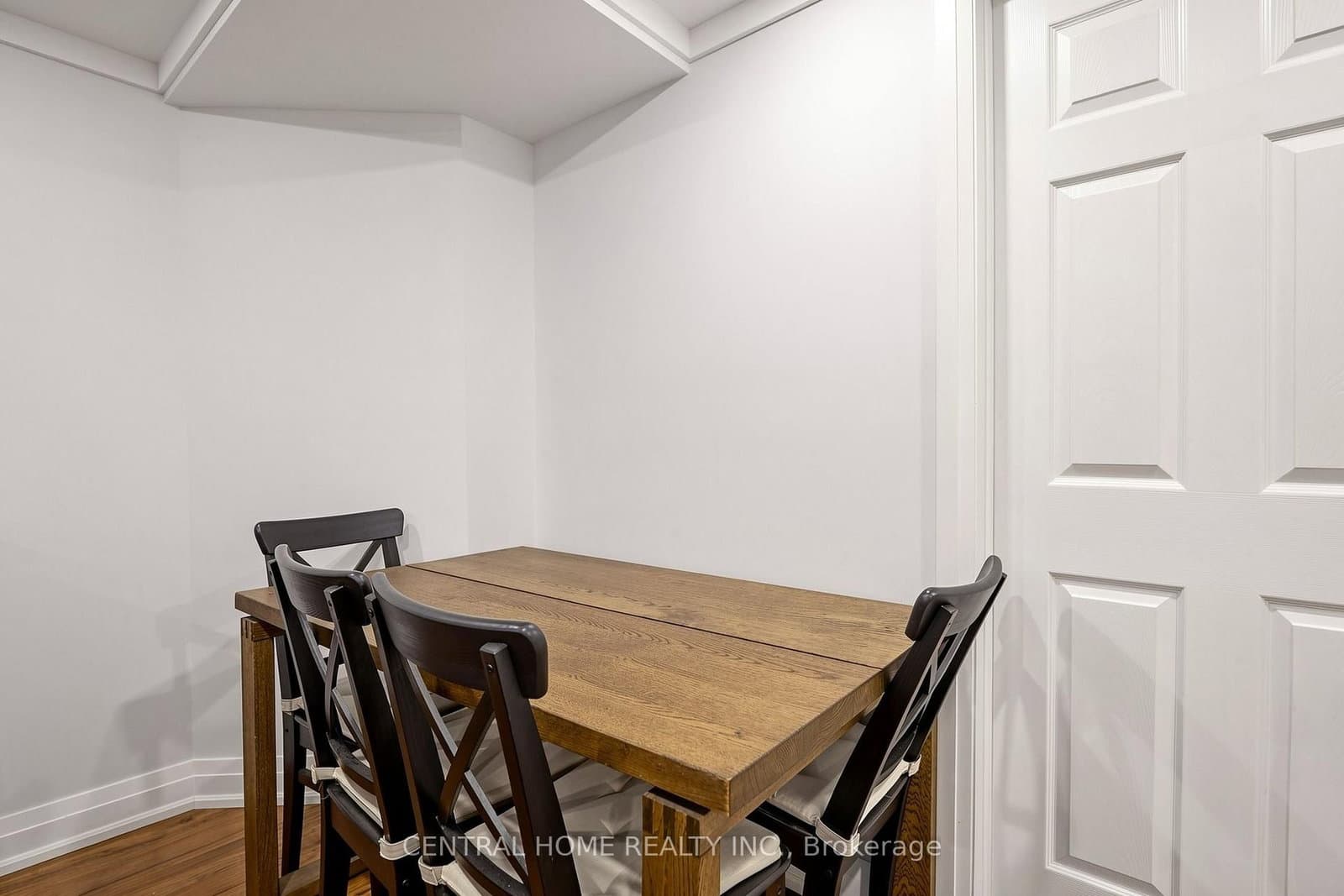 307 Alex Doner Drive N, Unit BASEMENT UNIT 1 thumbnail 19