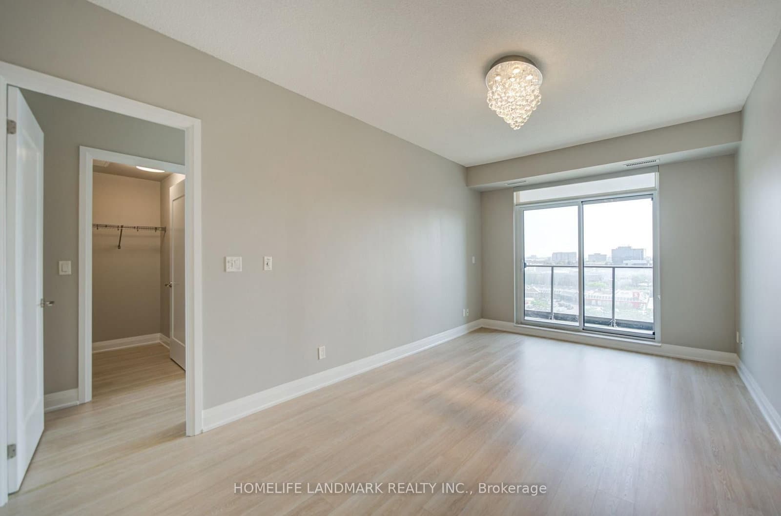 398 Highway 7 E, Unit 805 thumbnail 12
