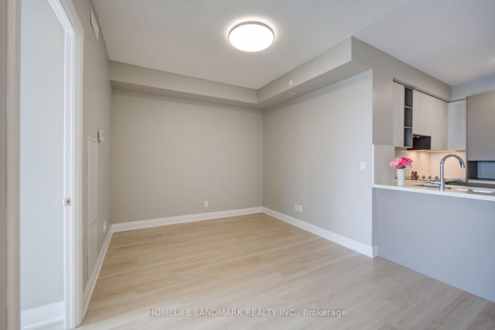 398 Highway 7 E, Unit 805 thumbnail 18