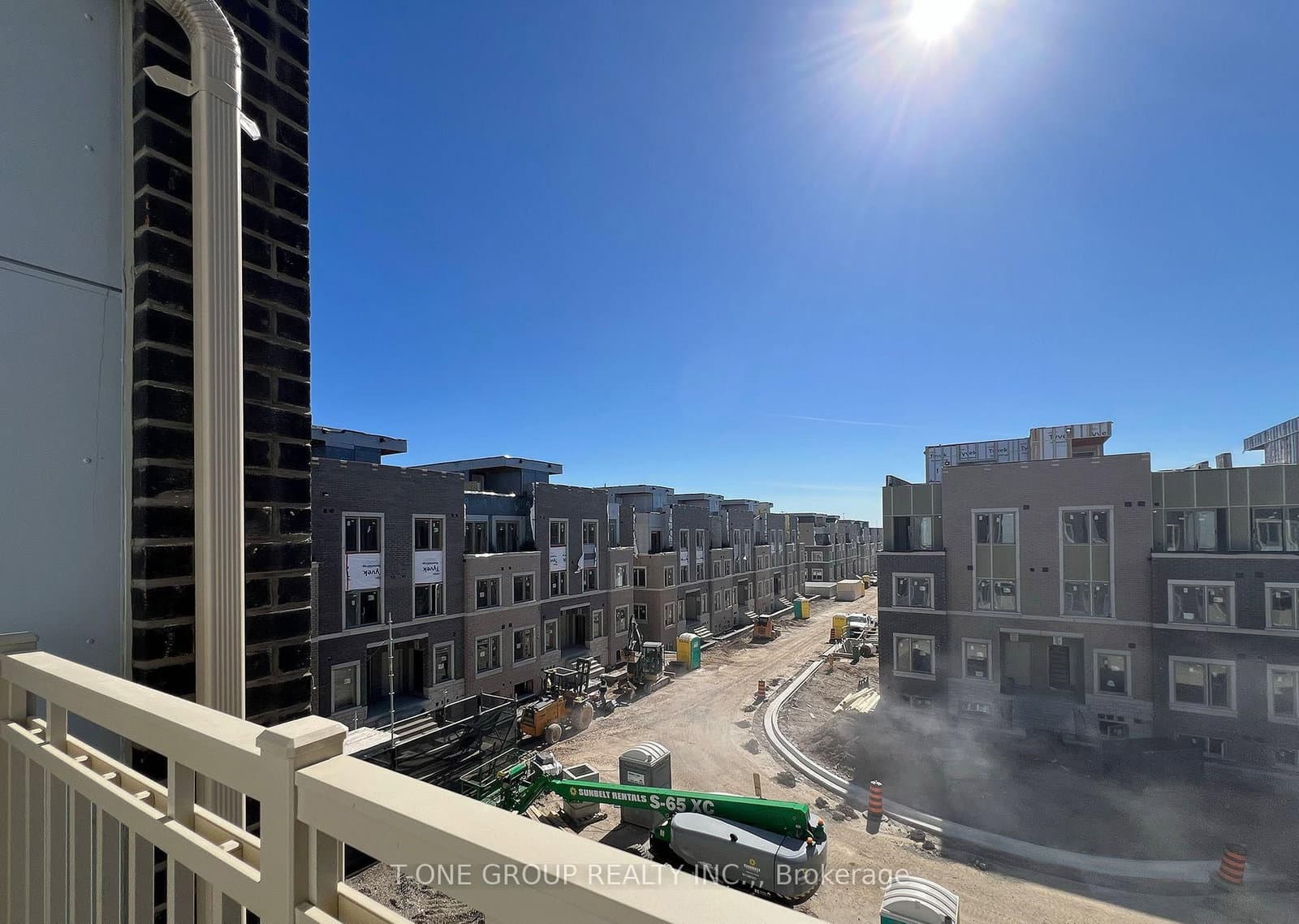90 Honeycrisp Crescent, Unit TH 362 thumbnail 22