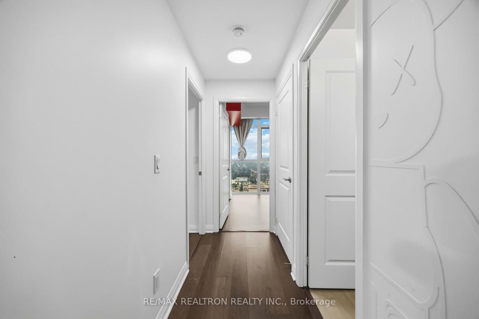 55 Oneida Crescent, Unit 1904 thumbnail 19