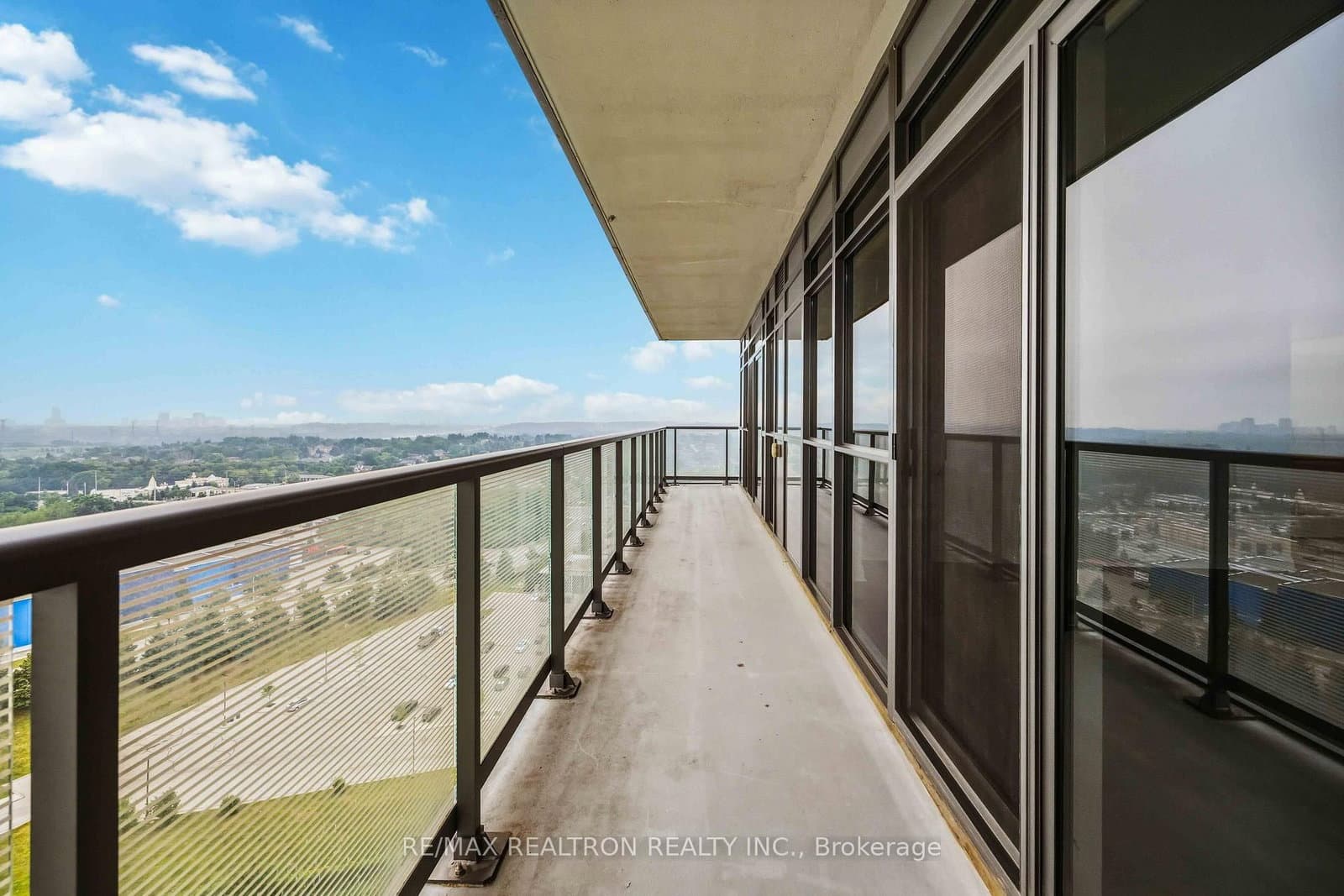 55 Oneida Crescent, Unit 1904 thumbnail 29
