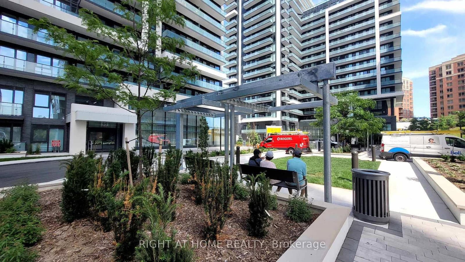95 Oneida Crescent, Unit Ph12 thumbnail 23