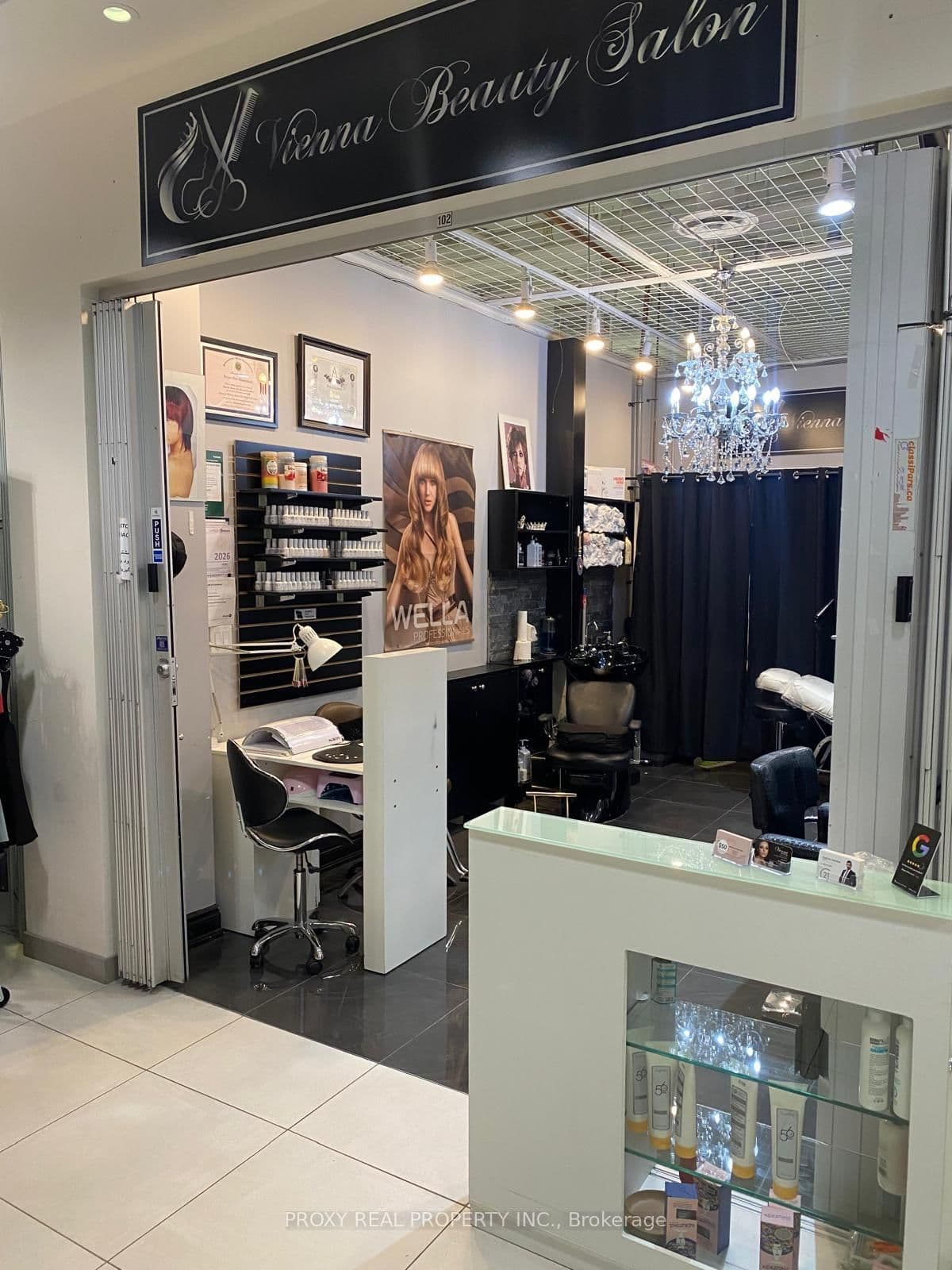 7181 Yonge Street S, Unit 102 thumbnail 5
