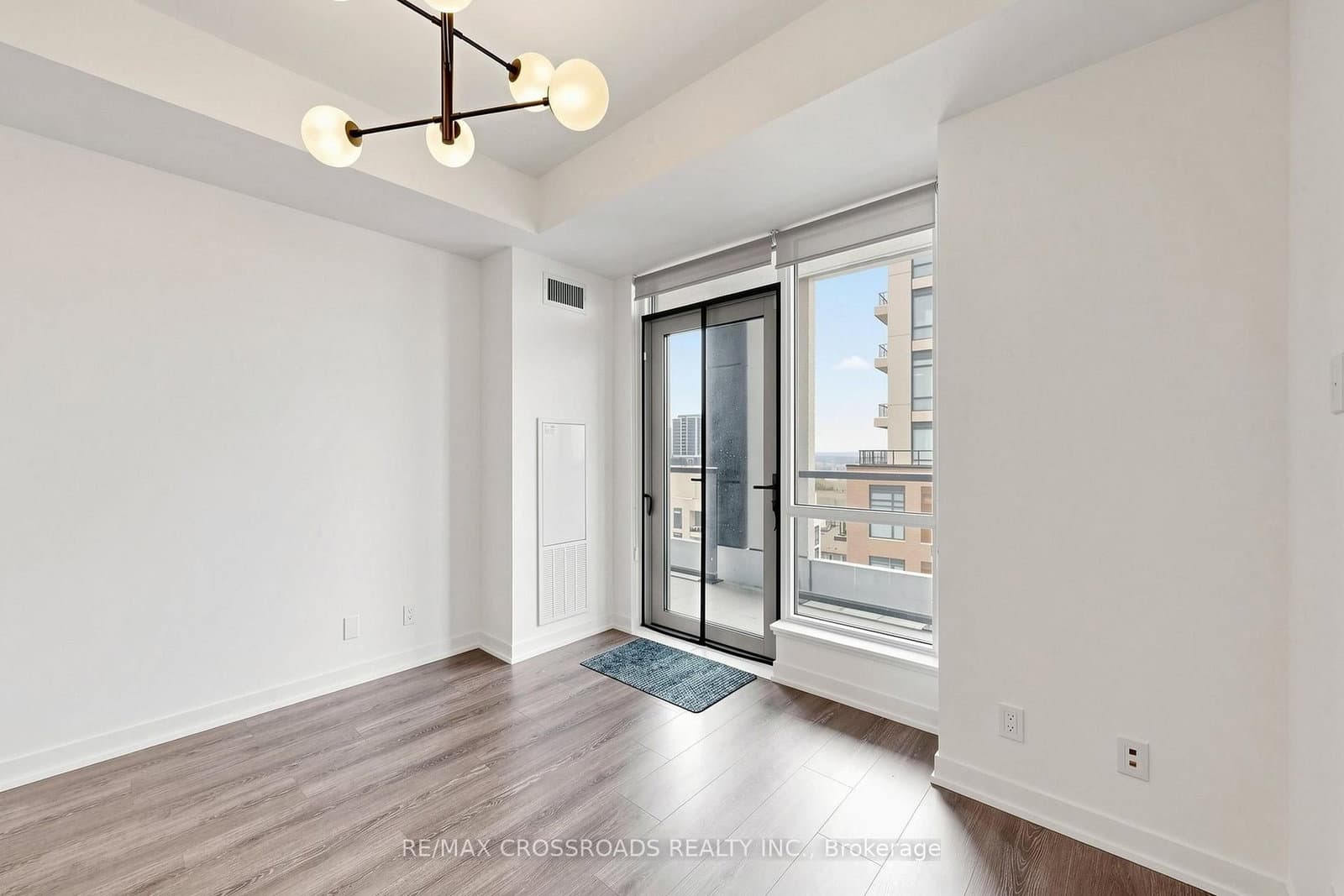 7950 Bathurst Street, Unit 902 thumbnail 11