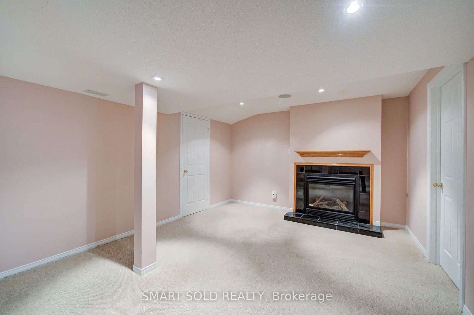 48 Ravel Drive thumbnail 36
