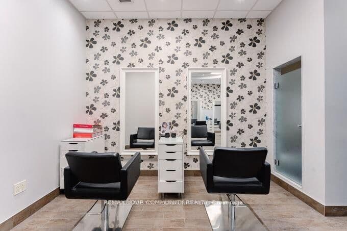 975 Major Mackenzie Drive, Unit 3 thumbnail 16