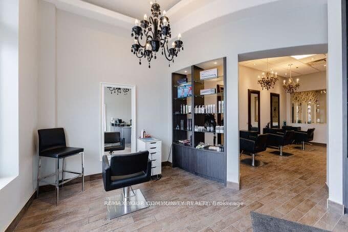 975 Major Mackenzie Drive, Unit 3 thumbnail 6