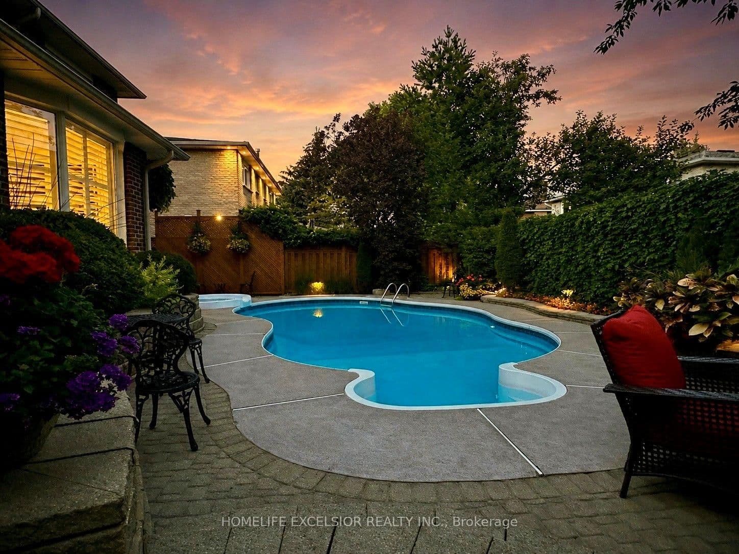 17 Black Cherry Drive thumbnail 35